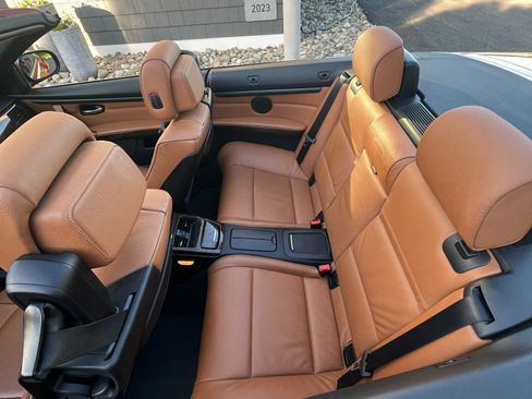 Used 2011 BMW 335i Convertible RWD image 12