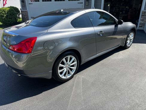 Used 2012 INFINITI G37 x Coupe w/ Premium Pkg AWD/4WD image 5