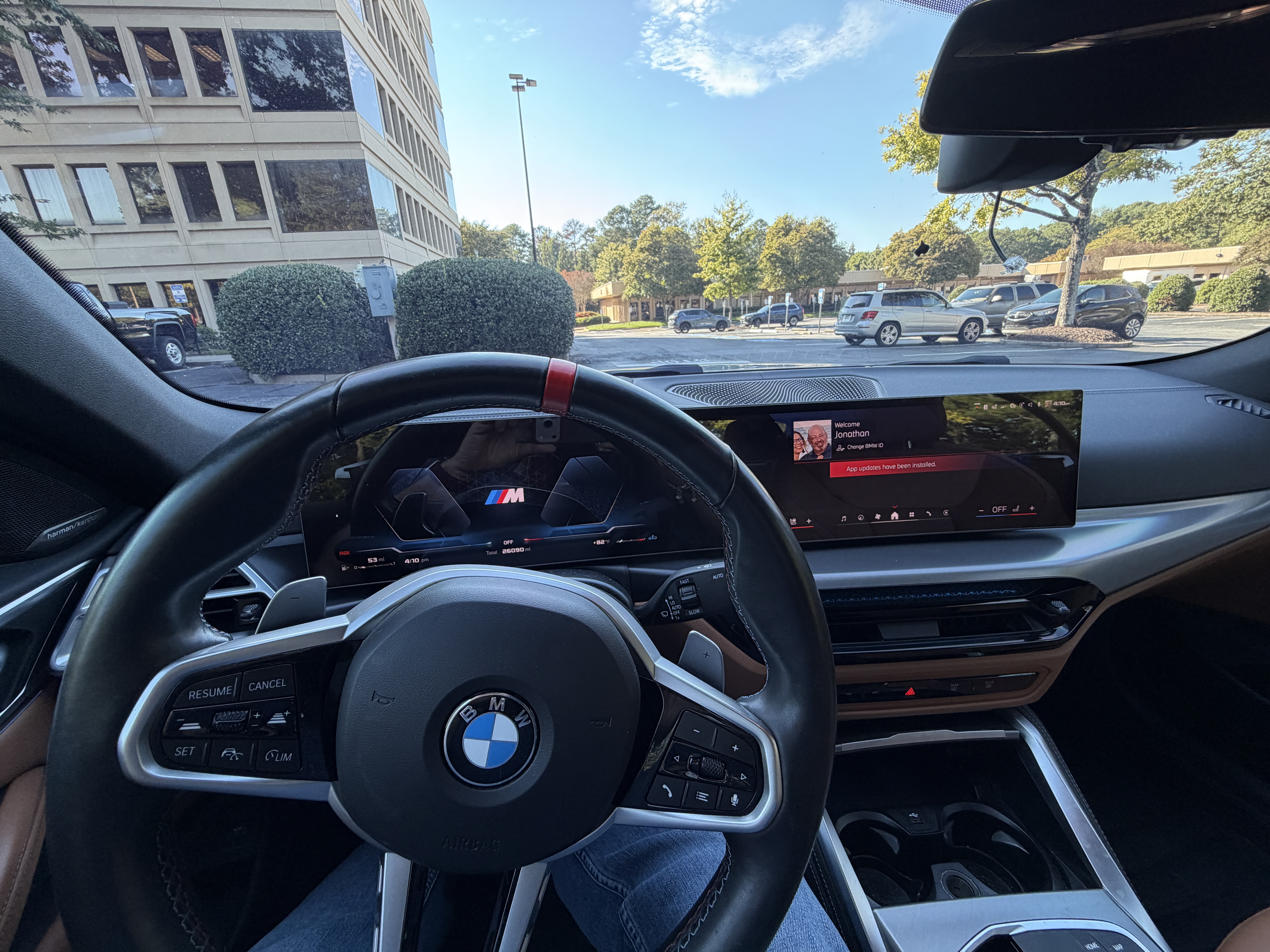 Used 2025 BMW M440i Convertible RWD image 28