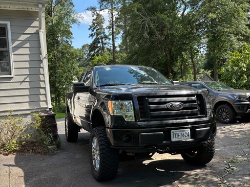 Used 2010 Ford F150 FX4 AWD/4WD image 1