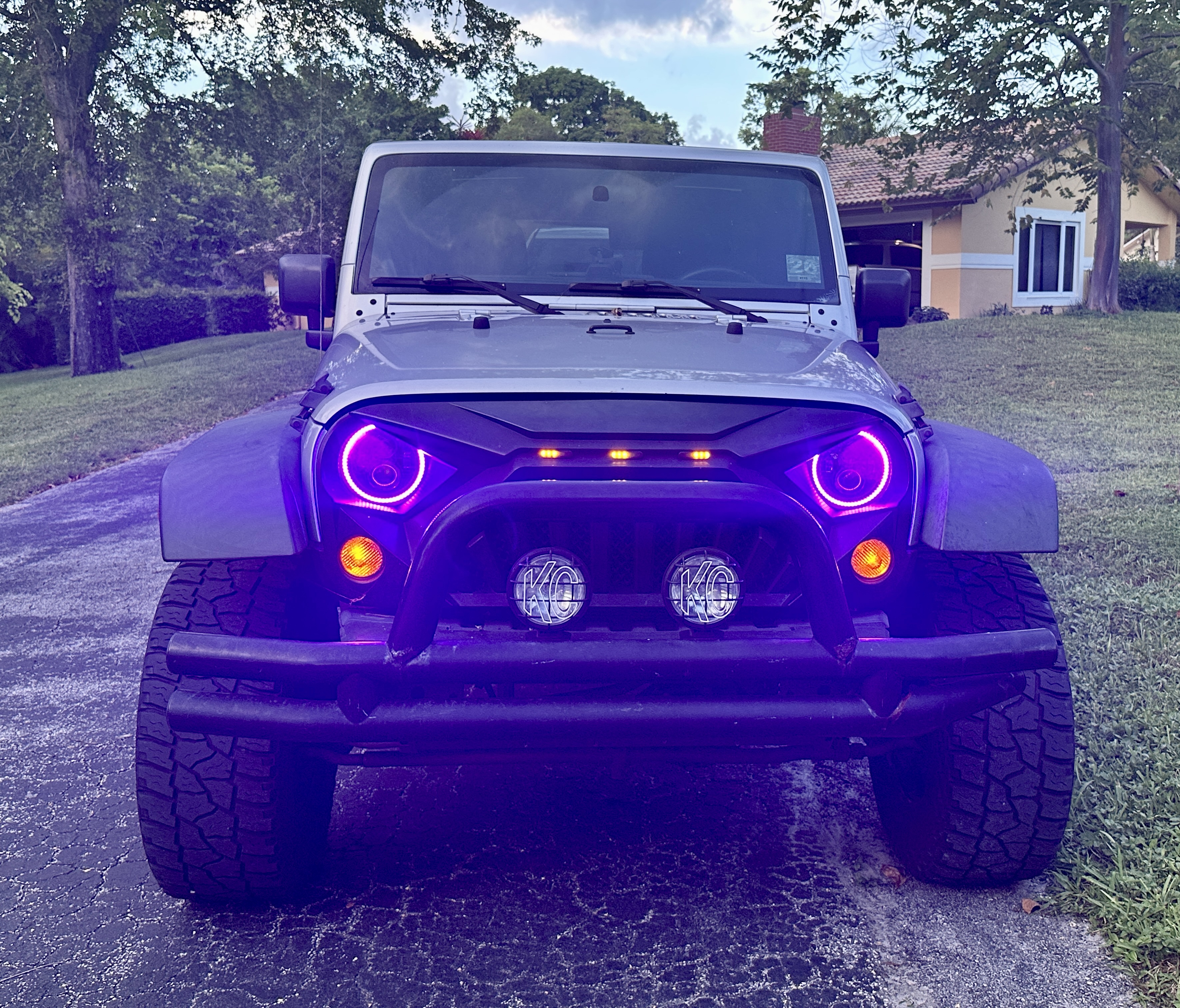 Used 2012 Jeep Wrangler Unlimited Sport AWD/4WD image 12