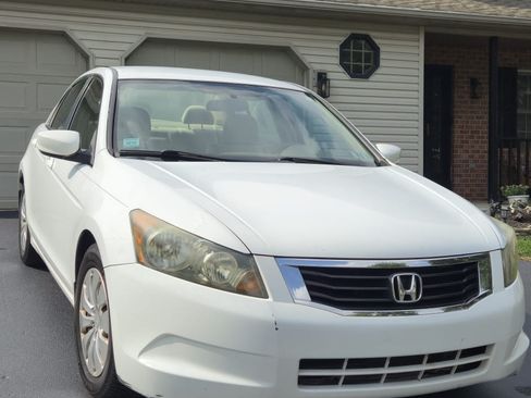 Used 2008 Honda Accord LX image 2