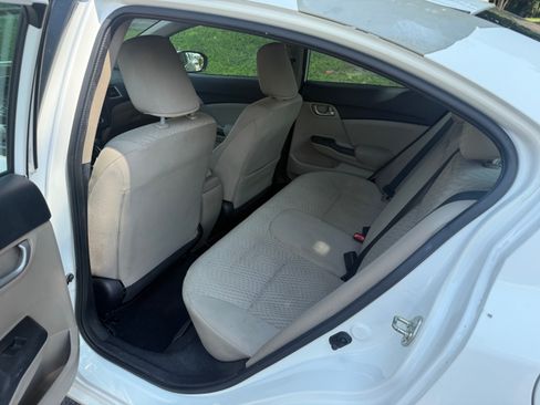 Used 2014 Honda Civic LX image 9
