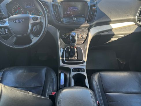 Used 2013 Ford Escape SEL image 2
