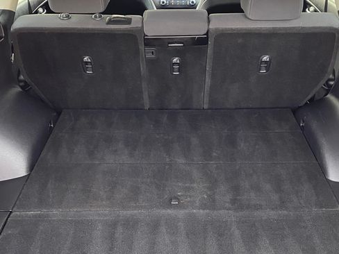 Used 2016 Kia Sorento LX image 18