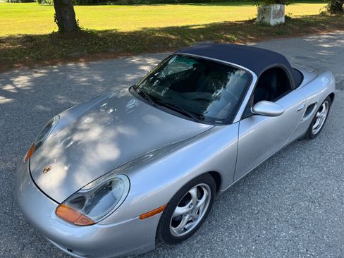 Used 1999 Porsche Boxster image 28