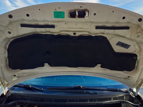 Used 2010 Nissan Versa 1.8 S w/ PWR Plus Pkg image 20