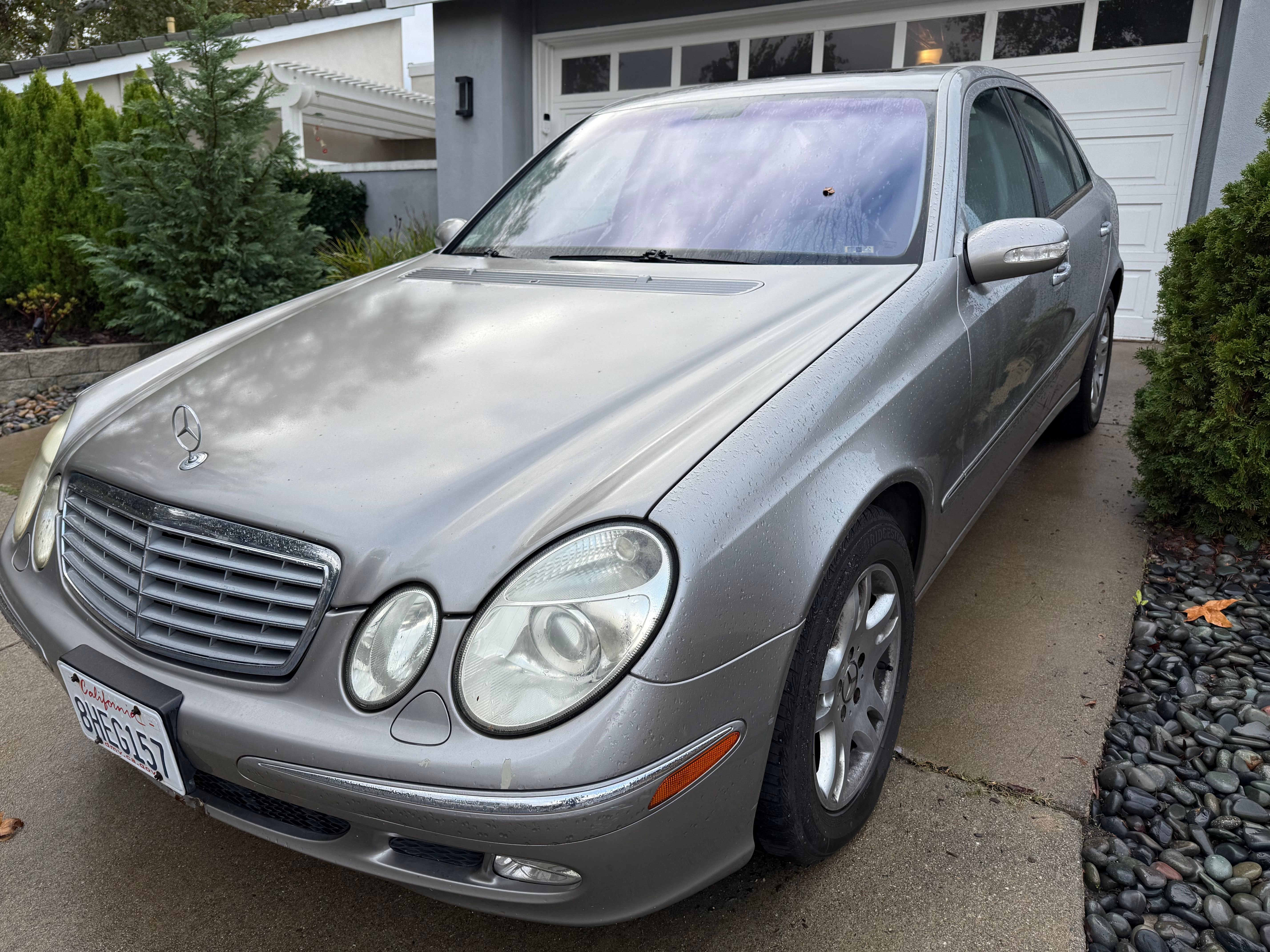 Used 2005 Mercedes-Benz E 320 4MATIC Sedan image 1