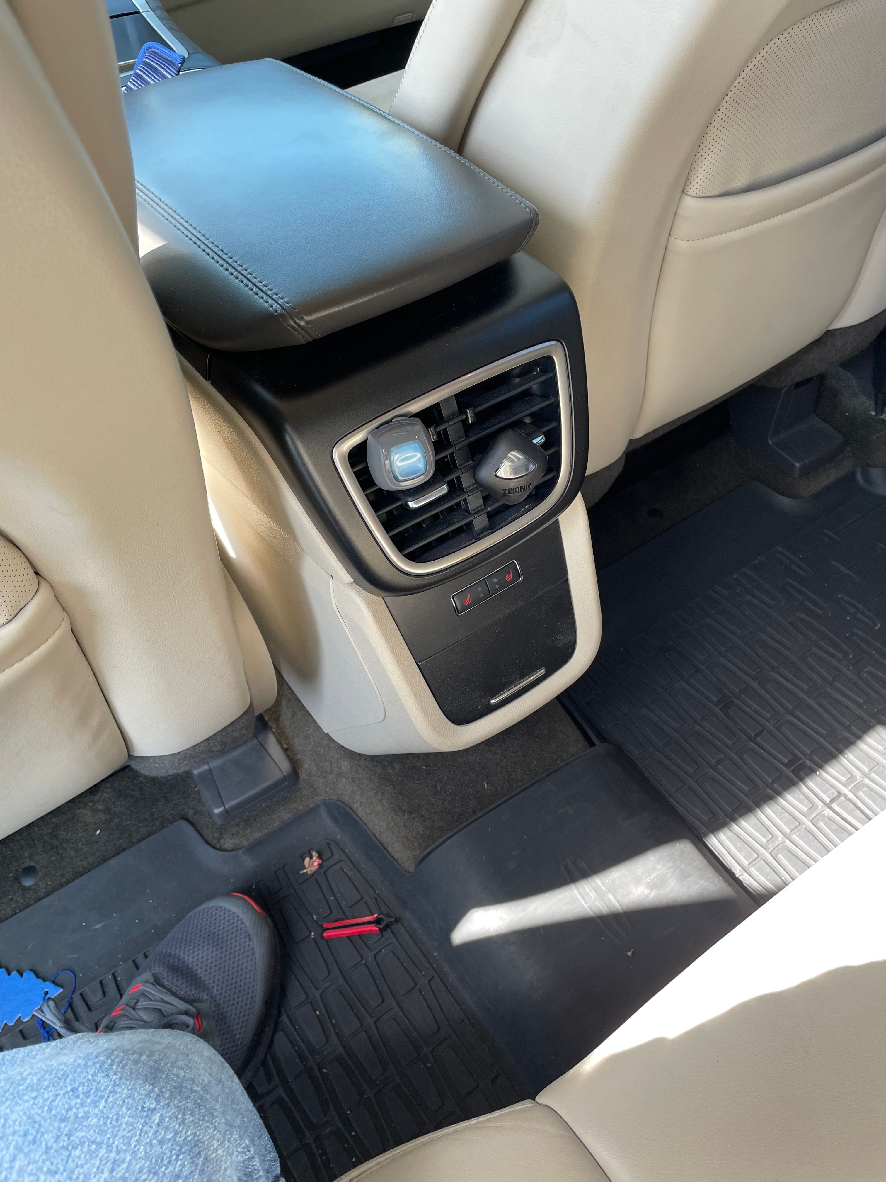 Used 2017 Lincoln MKX Reserve FWD image 23