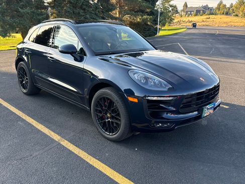 Used 2018 Porsche Macan GTS image 1