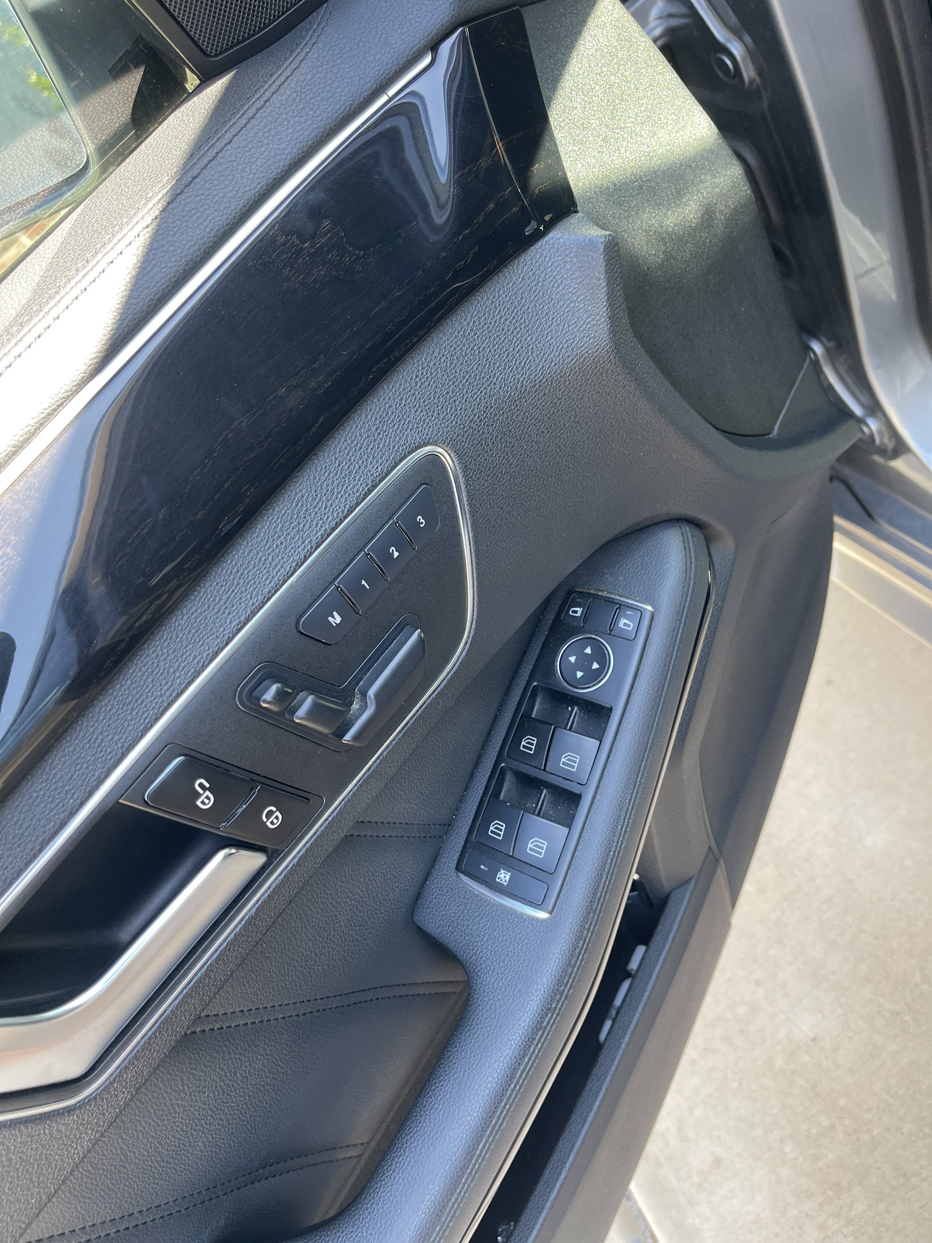 Used 2012 Mercedes-Benz E 63 AMG Sedan image 8