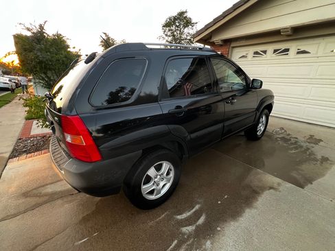 Used 2005 Kia Sportage LX FWD image 9