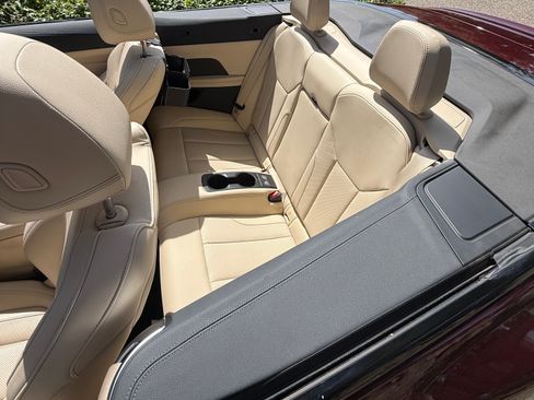 Used 2022 BMW 430i Convertible w/ M Sport Package RWD image 5
