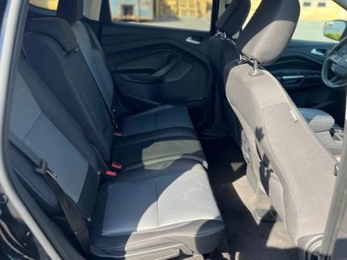 Used 2018 Ford Escape SE AWD/4WD image 10