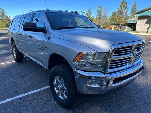 Used 2018 RAM 2500 Big Horn image 4