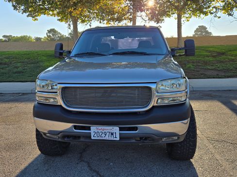 Used 2001 GMC Sierra 2500 4x4 Crew Cab HD w/ SLT Marketing Option Pkg image 1