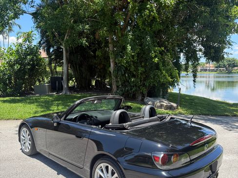 Used 2007 Honda S2000 image 12