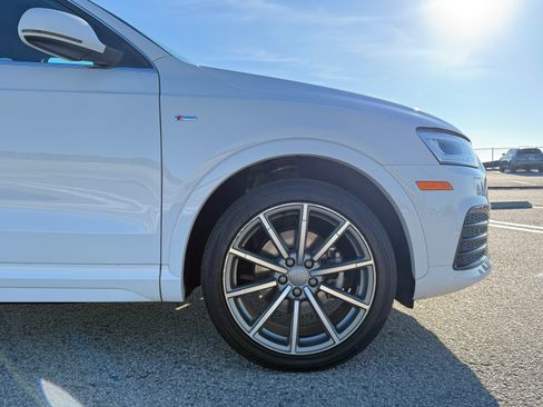 Used 2018 Audi Q3 2.0T Premium Plus w/ Premium Plus Package image 23