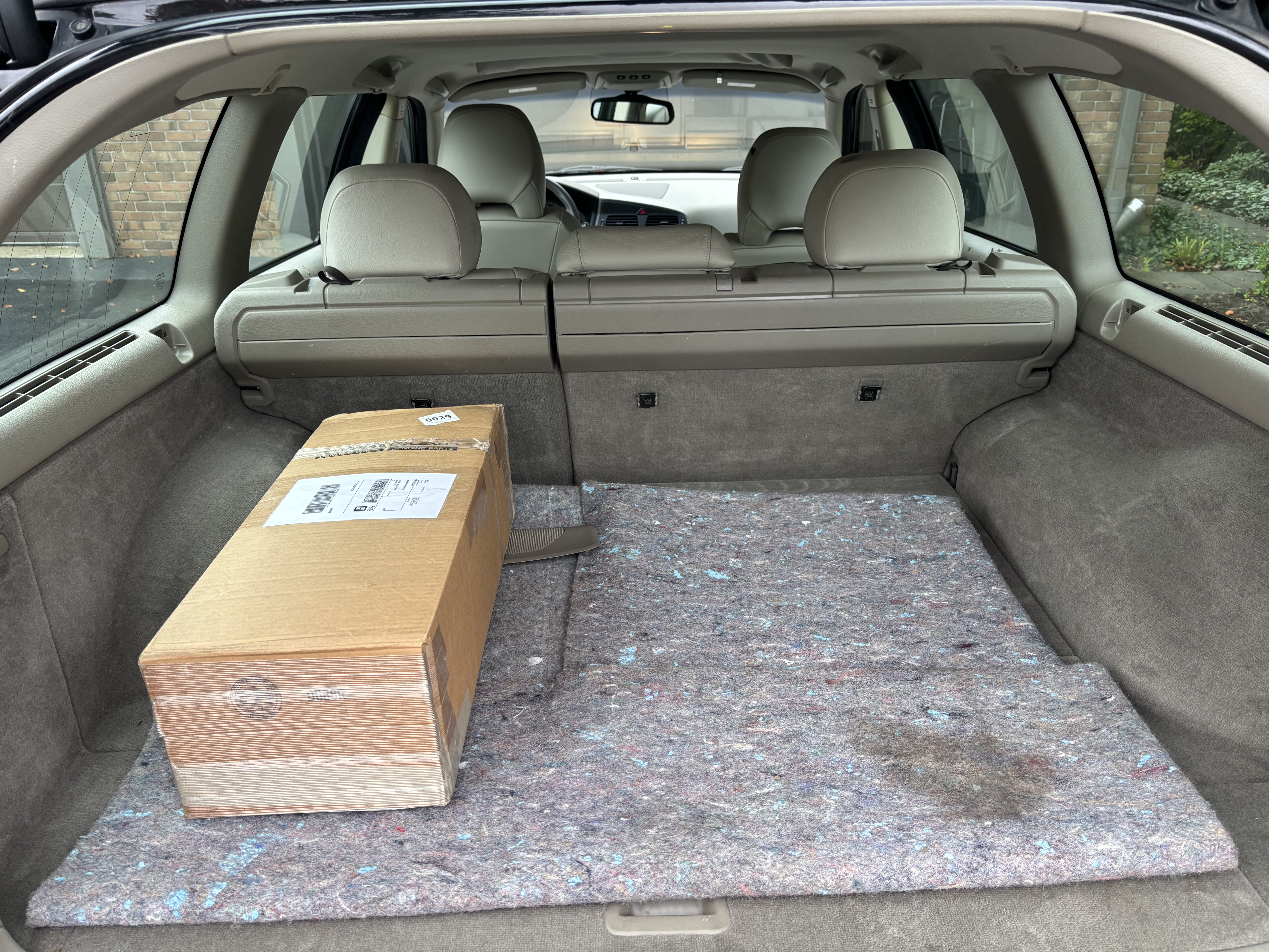 Used 2004 Volvo V70 2.4 FWD image 13