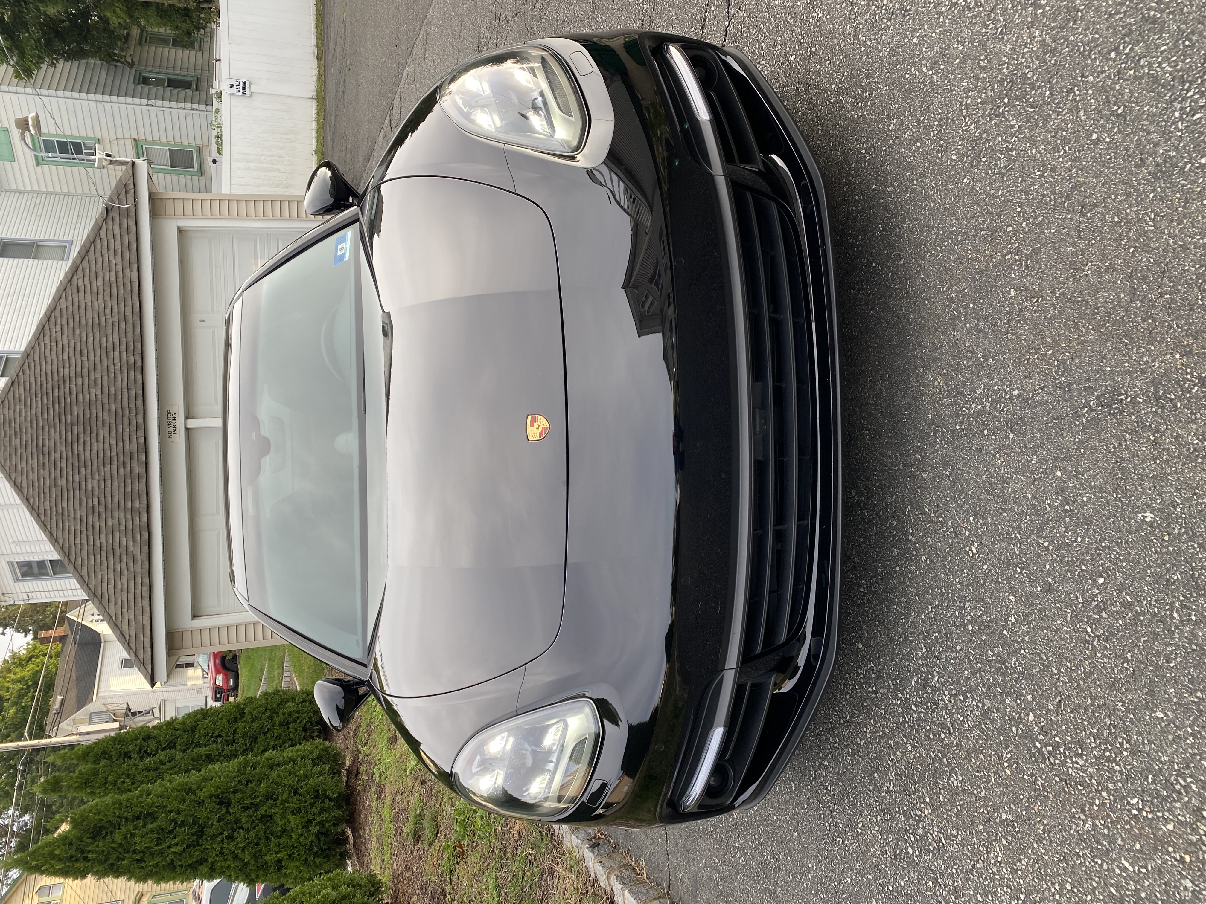 Used 2020 Porsche Panamera 4 AWD/4WD image 1