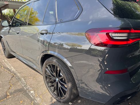 Used 2023 BMW X5 M50i w/ Executive Package image 5