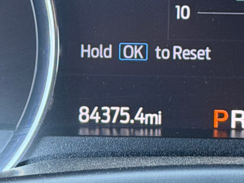 Used 2022 Ford F350 Lariat w/ Lariat Ultimate Package image 10