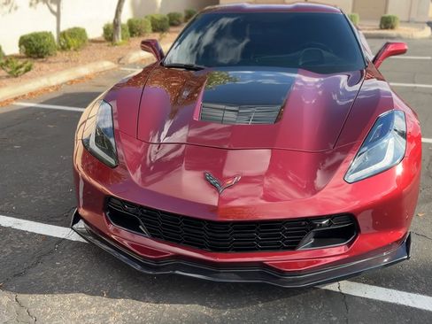 Used 2019 Chevrolet Corvette Stingray Coupe image 2