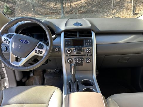 Used 2012 Ford Edge SEL image 8