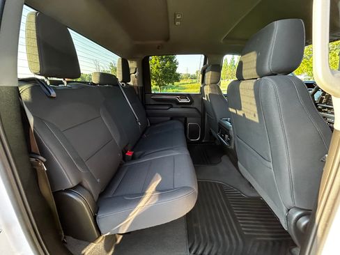 Used 2025 Chevrolet Silverado 2500 LT w/ Trail Boss Package AWD/4WD image 19