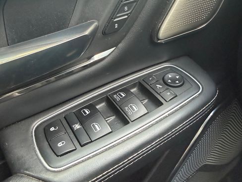 Used 2020 RAM 1500 Limited w/ Black Appearance Package image 16