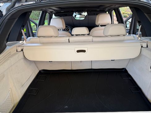 Used 2015 BMW X5 xDrive35d image 13