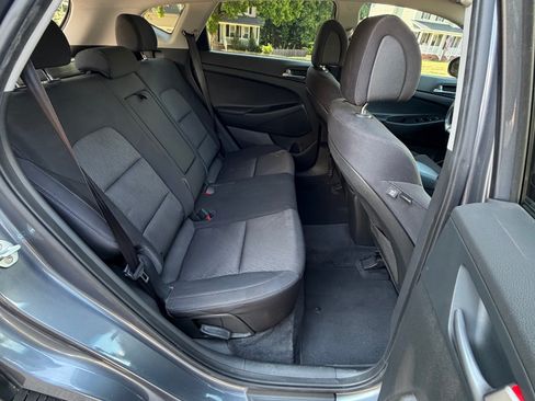 Used 2017 Hyundai Tucson Sport FWD image 9
