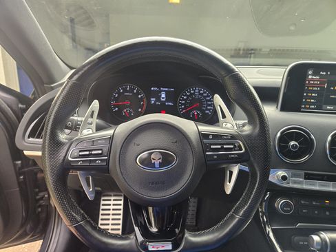 Used 2019 Kia Stinger GT AWD/4WD image 13