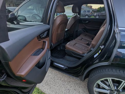 Used 2017 Audi Q7 3.0T Premium Plus image 11