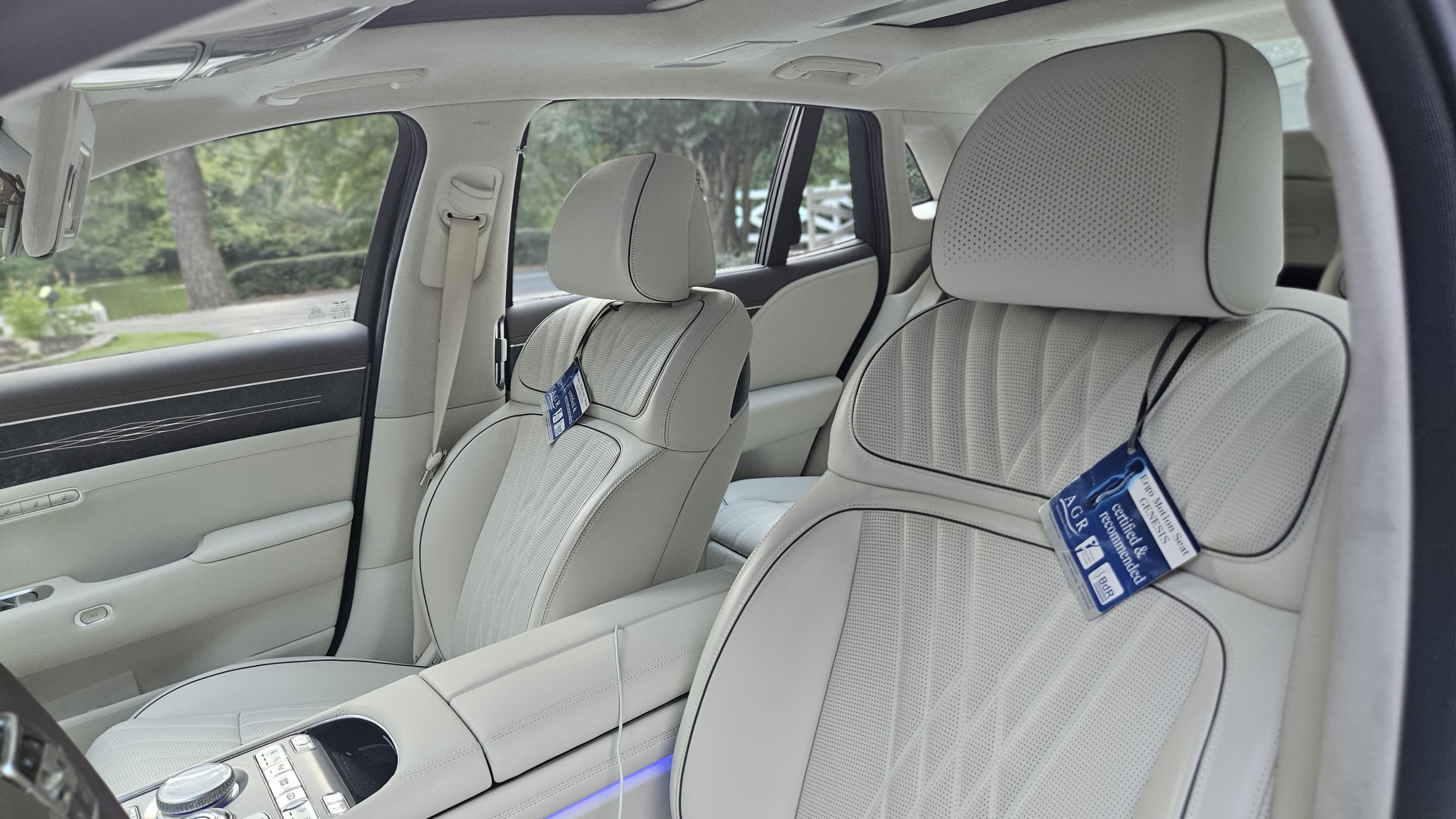 Used 2025 Genesis G90 3.5T AWD/4WD image 24