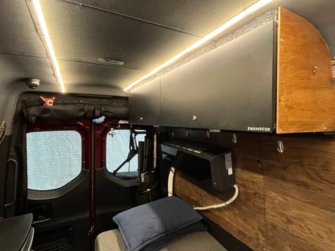 Used 2022 Mercedes-Benz Sprinter 3500 image 12