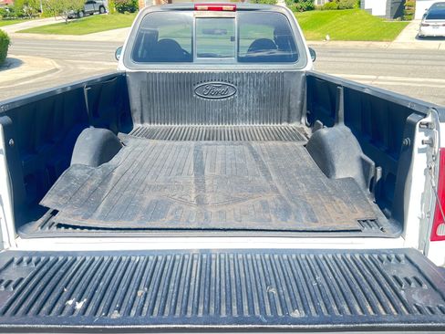 Used 2004 Ford F150 XL RWD image 8