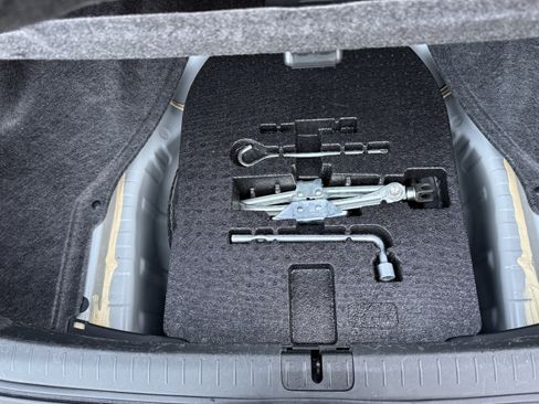 Used 2013 Acura TSX Sedan image 21