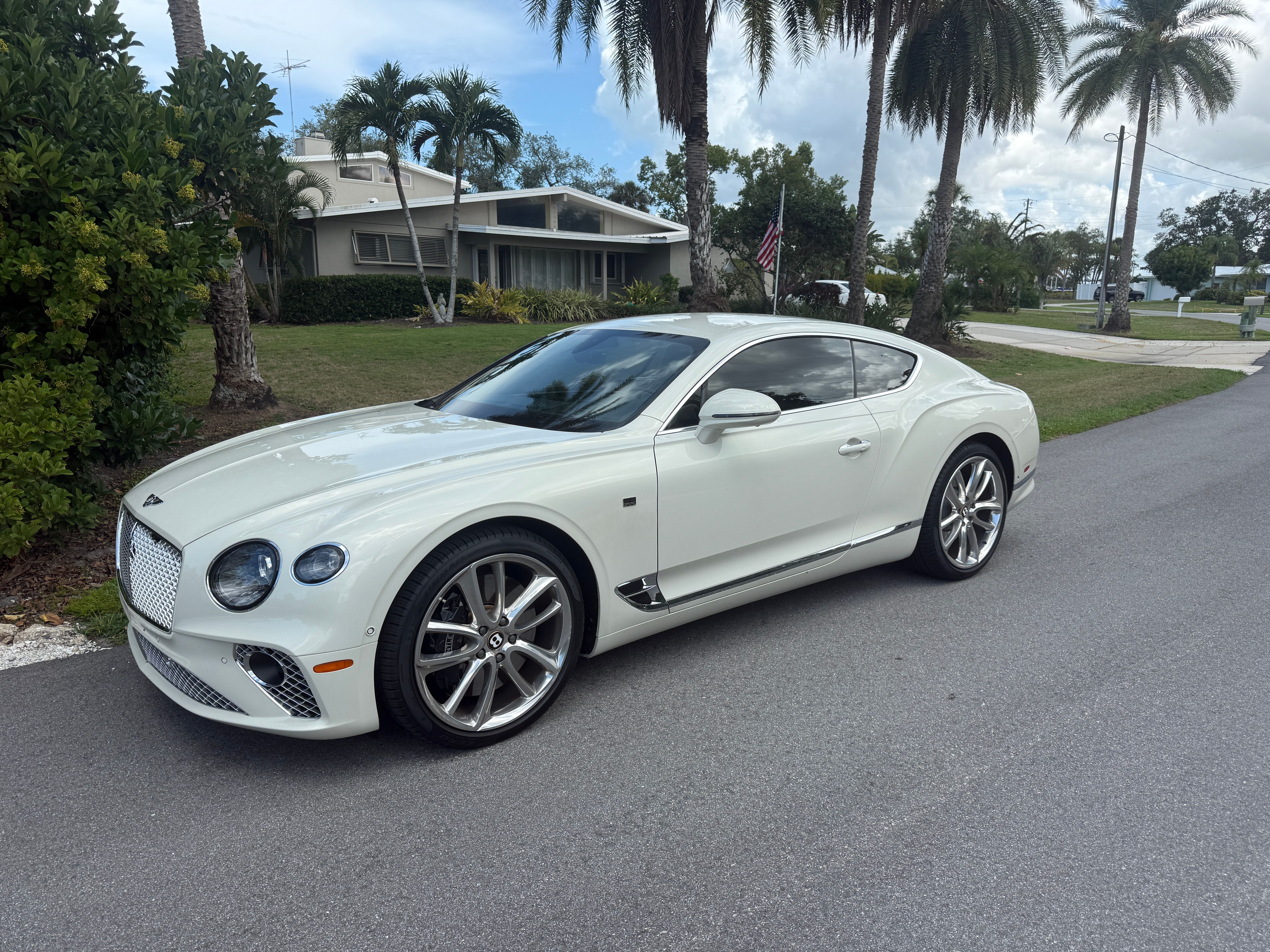 Used 2020 Bentley Continental GT V8 AWD/4WD image 1