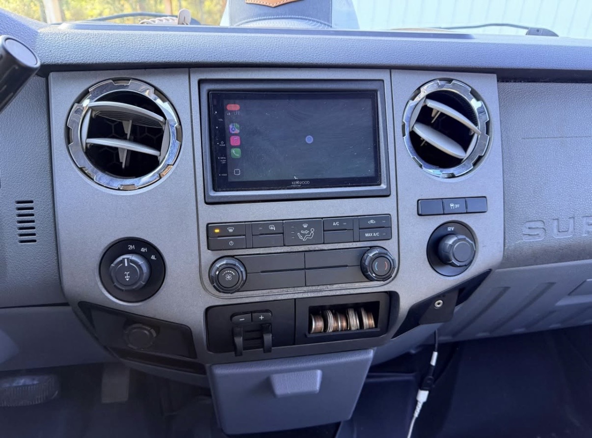 Used 2011 Ford F250 XLT AWD/4WD image 9