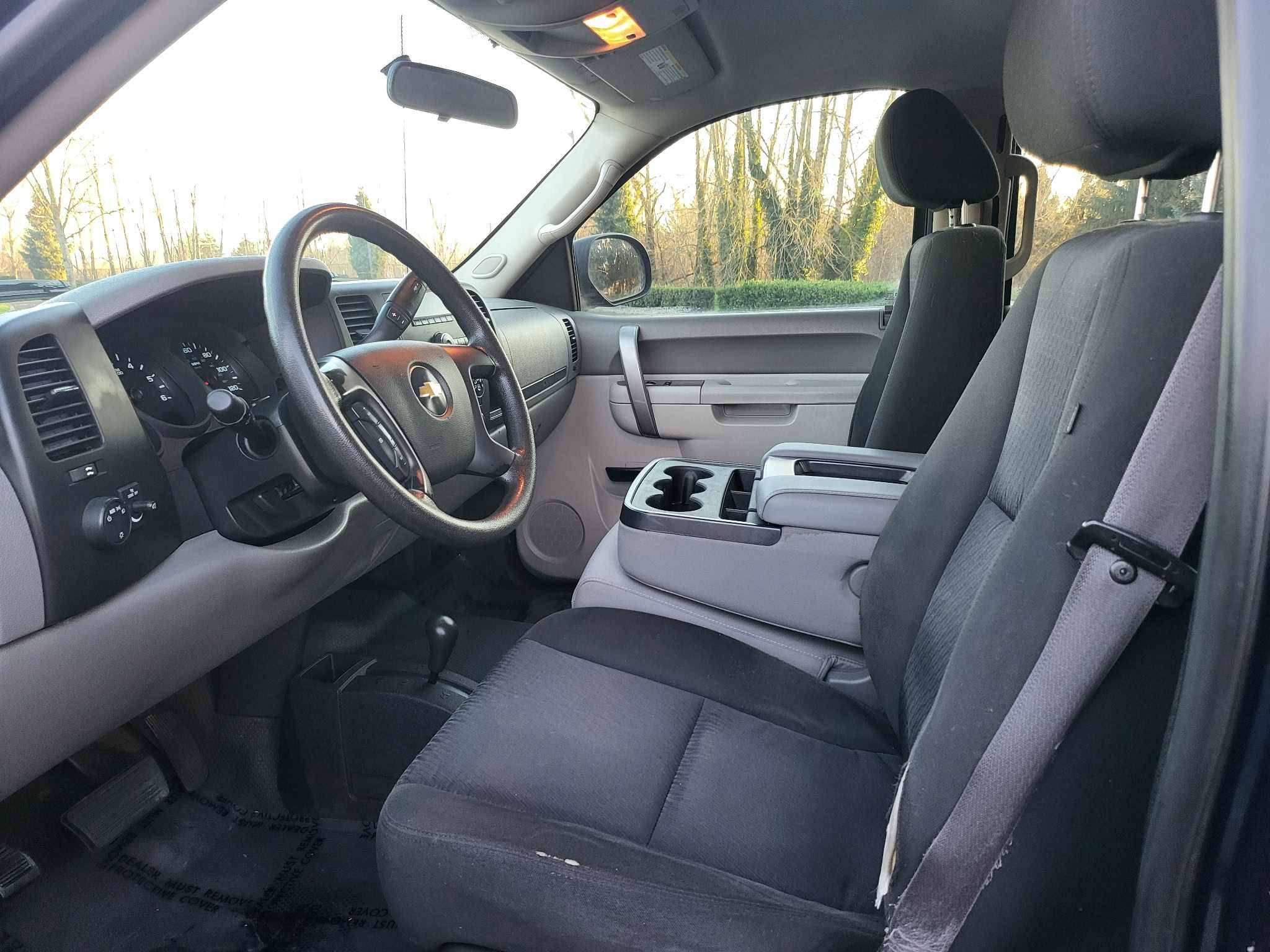 Used 2011 Chevrolet Silverado 1500 W/T AWD/4WD image 17