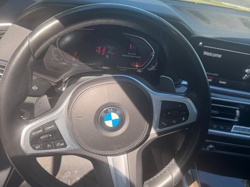 Used 2022 BMW X5 xDrive40i w/ M Sport Package AWD/4WD image 9