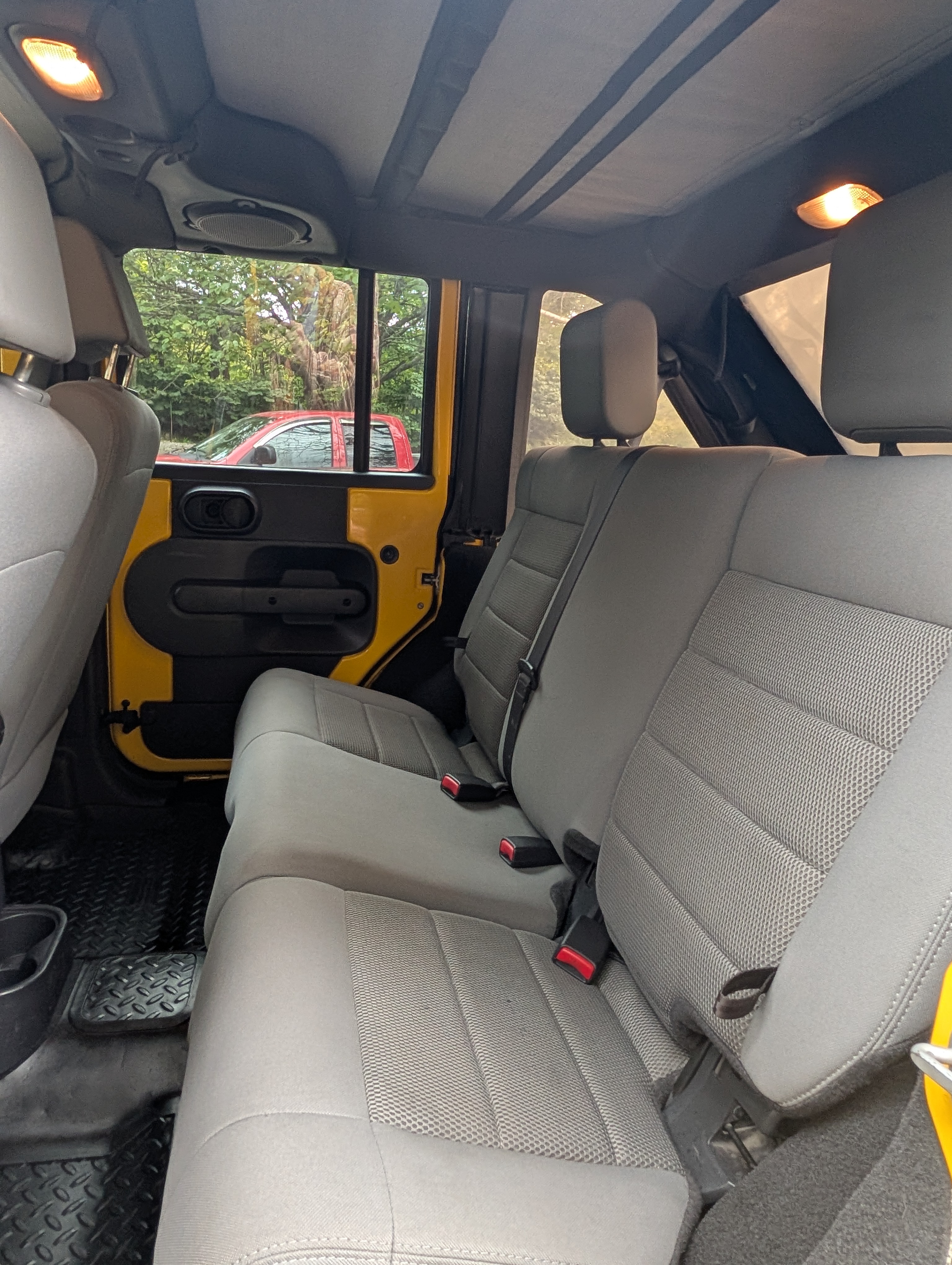 Used 2008 Jeep Wrangler Unlimited Rubicon w/ PWR Convenience Group AWD/4WD image 8