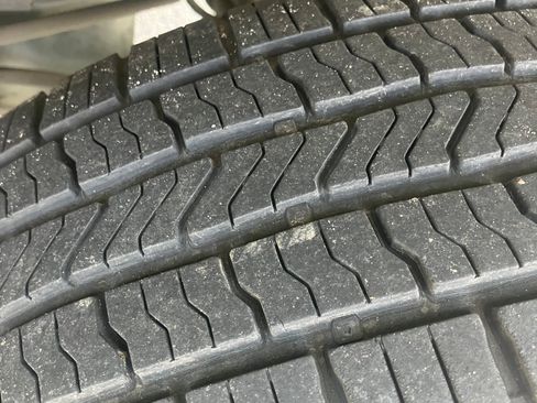 Used 2003 Chevrolet Silverado 1500 LT w/ Off-Road Package AWD/4WD image 8