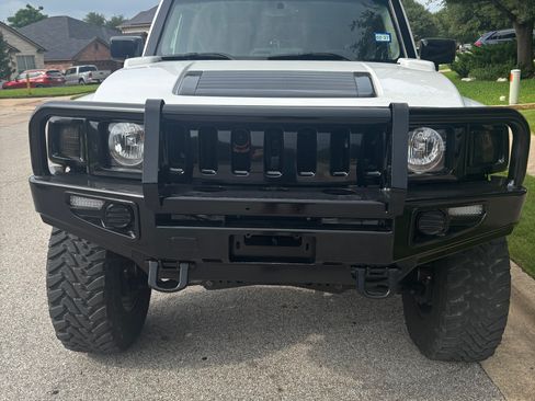 Used 2010 HUMMER H3T Alpha AWD/4WD image 5