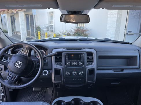 Used 2014 RAM 3500 Tradesman w/ Popular Equipment Group image 5