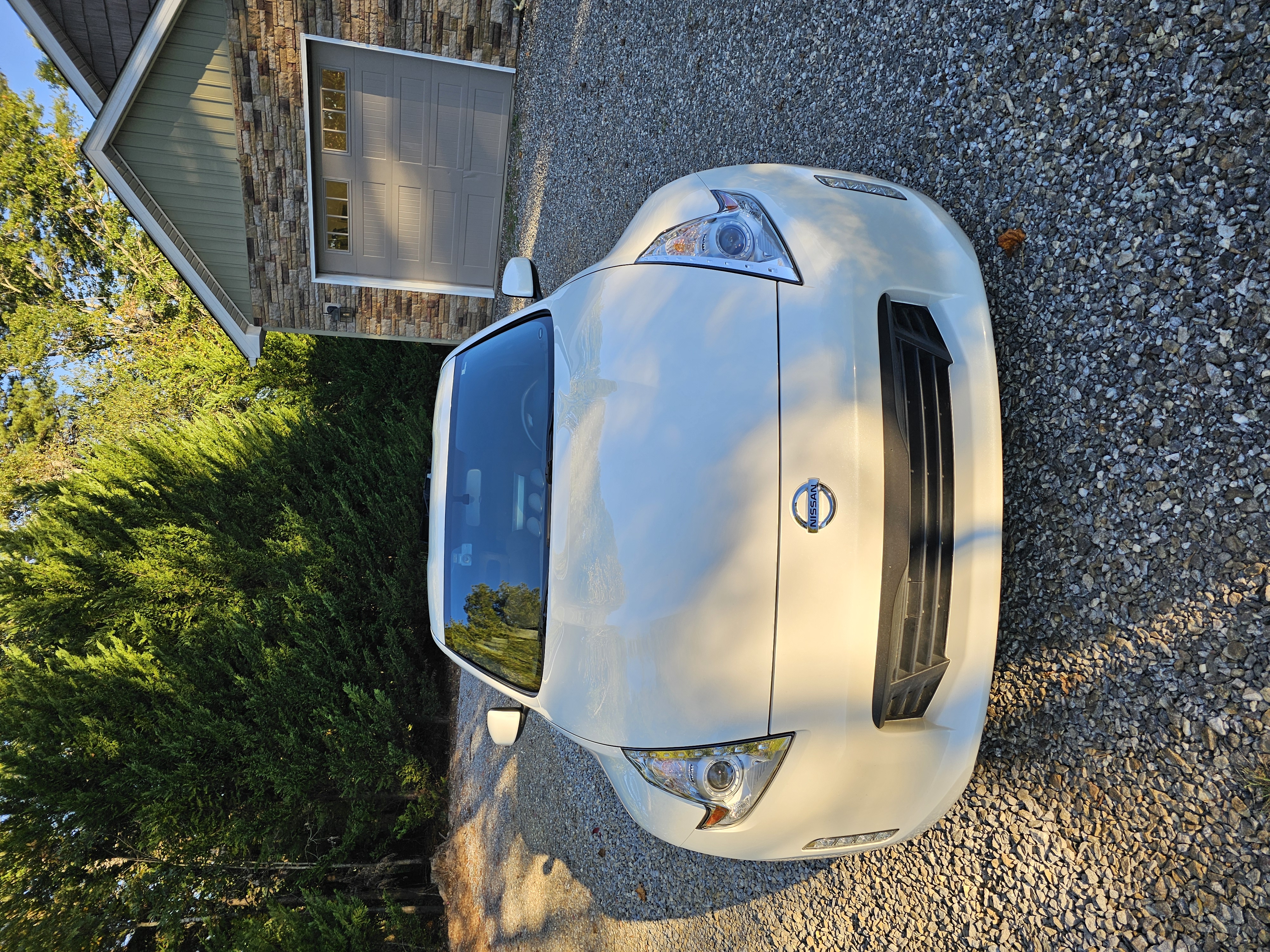 Used 2016 Nissan 370Z Coupe RWD image 8