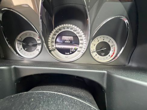 Used 2013 Mercedes-Benz GLK 350 2WD image 2