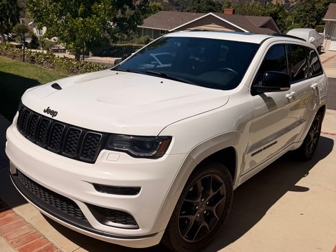 Used 2019 Jeep Grand Cherokee Limited X RWD image 1