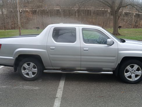 Used 2011 Honda Ridgeline RTL image 4